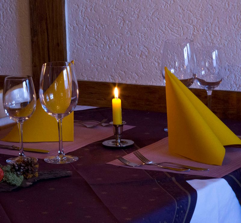 Romantik - Restaurant Schlössli - Tenniken